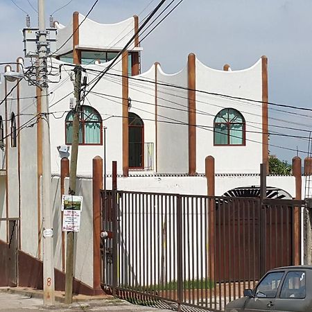 库埃纳瓦卡Casa Privada Con Alberca Volada别墅 外观 照片